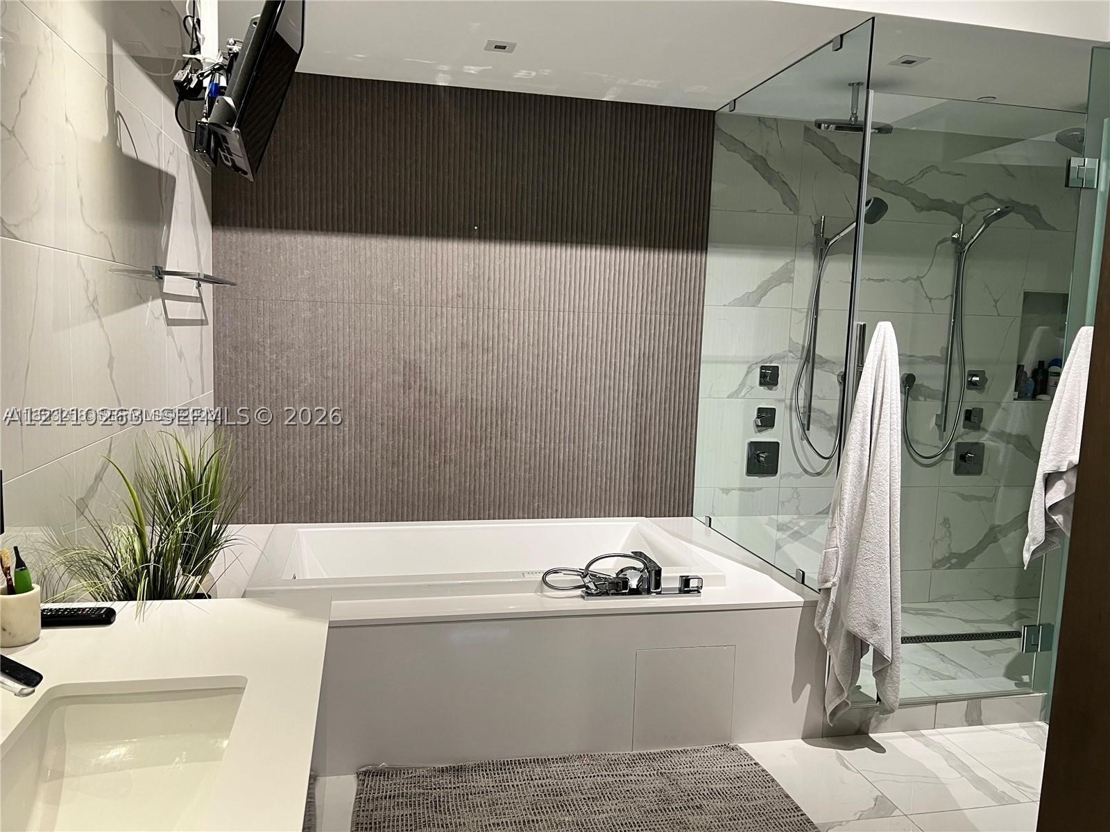 5500 Island Estates Dr #904, Aventura FL 33160