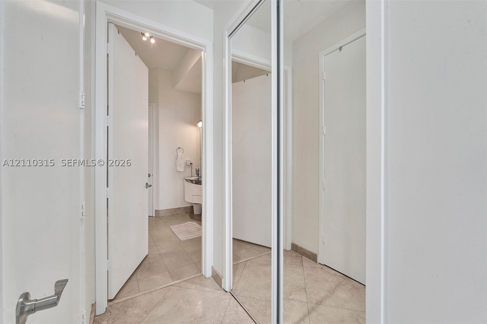 18101 Collins Ave #5108, Sunny Isles Beach FL 33160