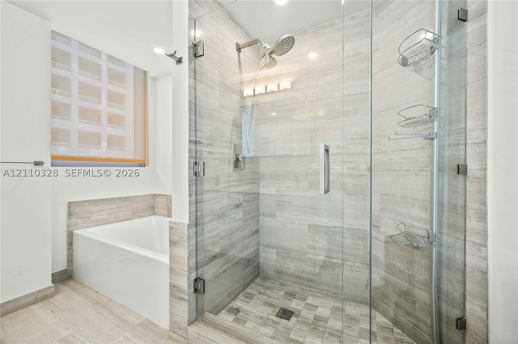 1300 Brickell Bay Dr #1603, Miami FL 33131