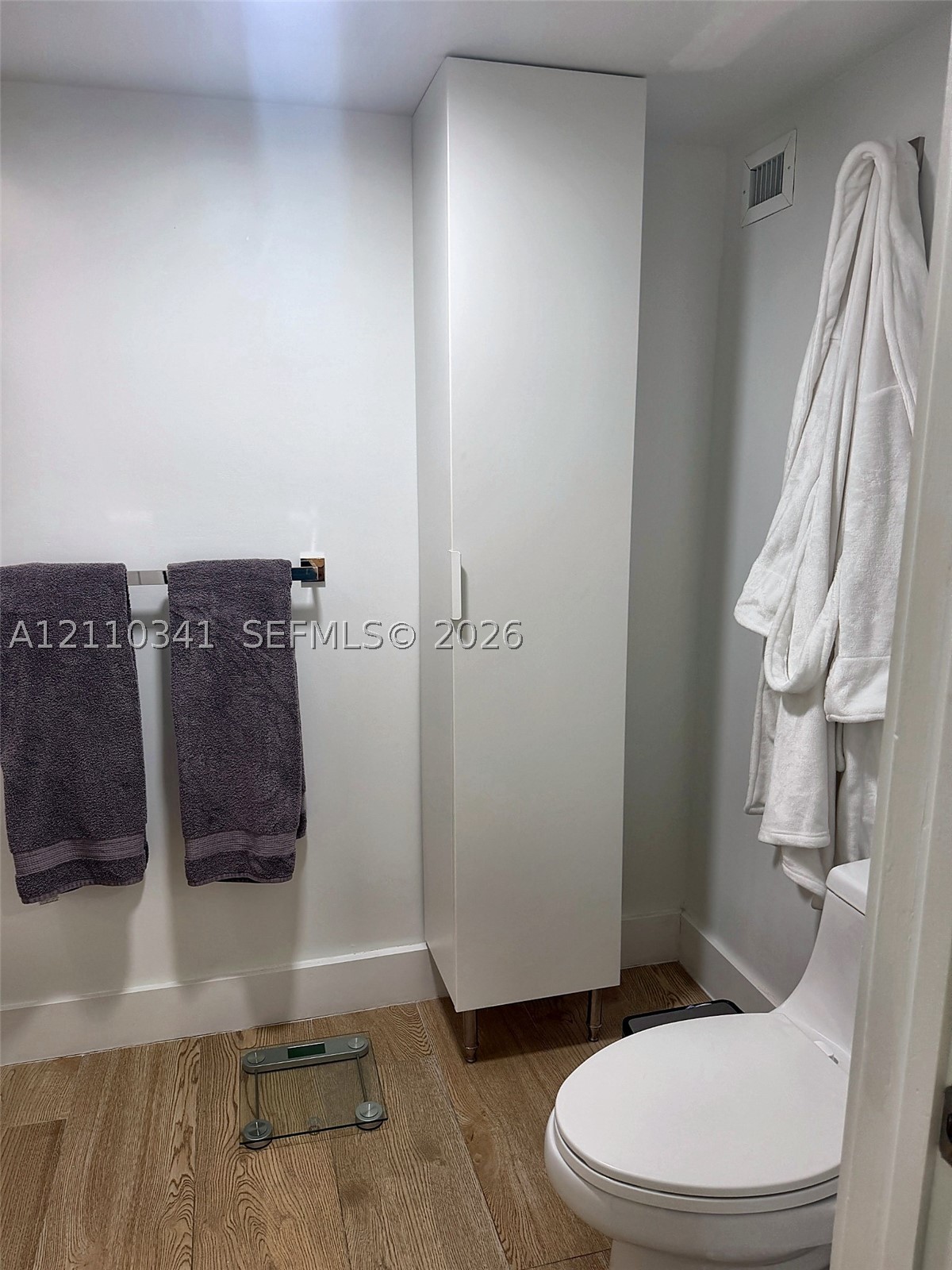 1915 Brickell Ave #C812, Miami FL 33129