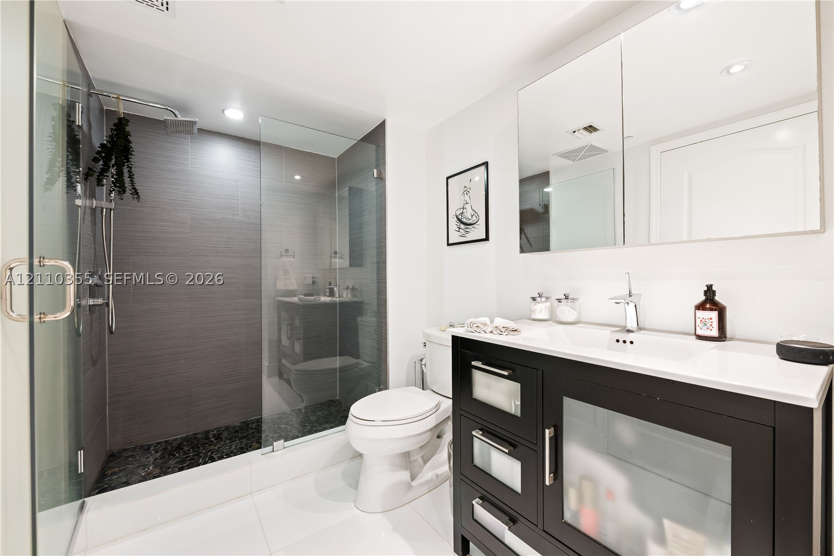 2101 Brickell Ave #1909, Miami FL 33129