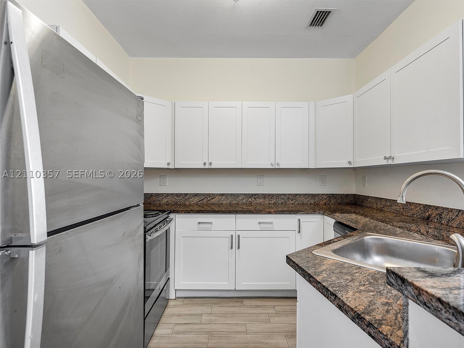 85 Gulfstream Rd #105A, Dania Beach FL 33004