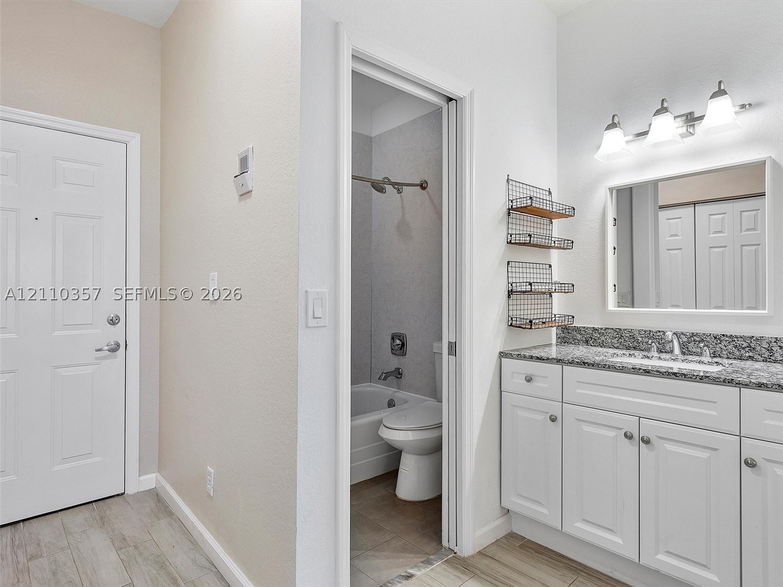 85 Gulfstream Rd #105A, Dania Beach FL 33004