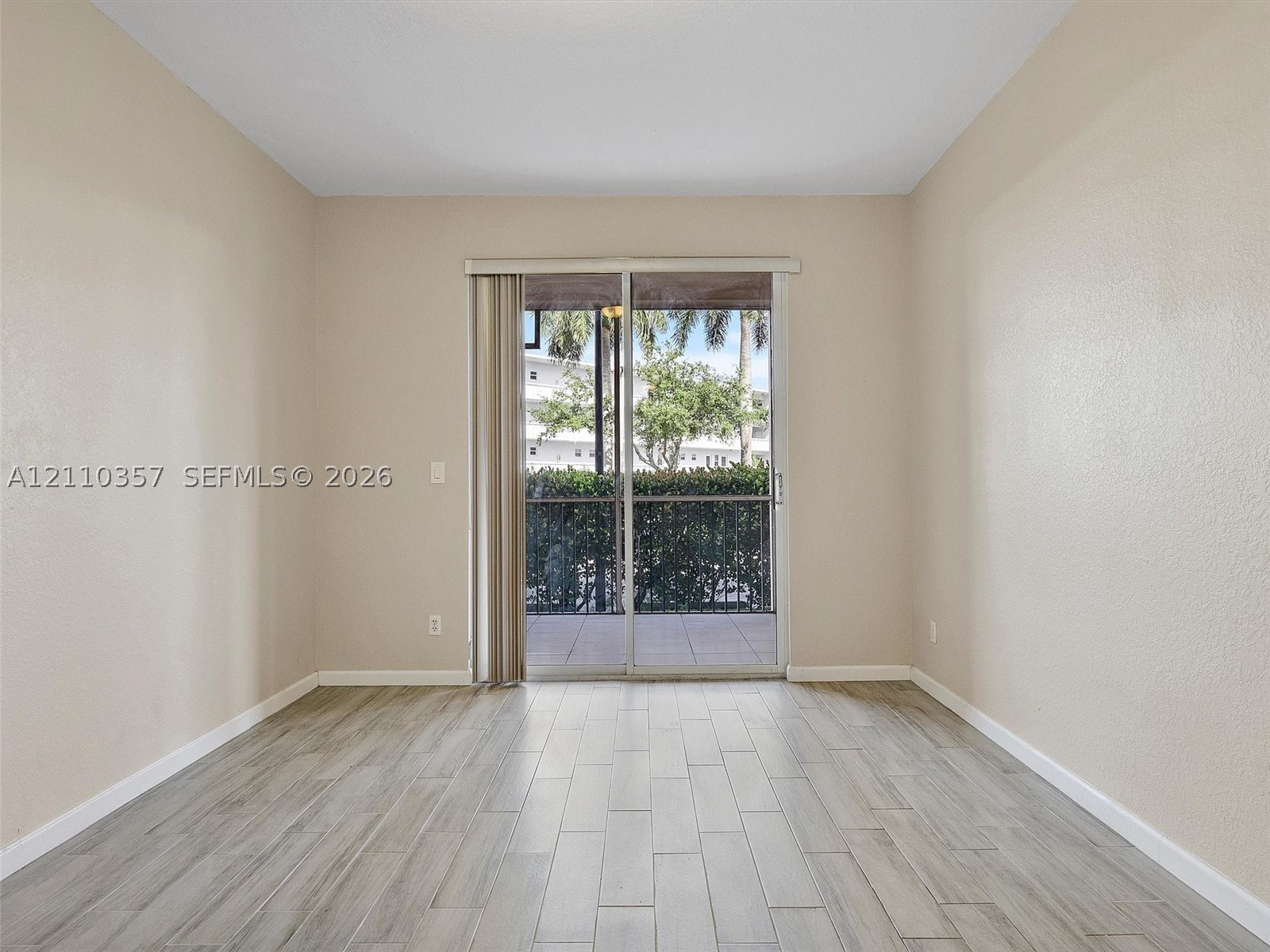 85 Gulfstream Rd #105A, Dania Beach FL 33004
