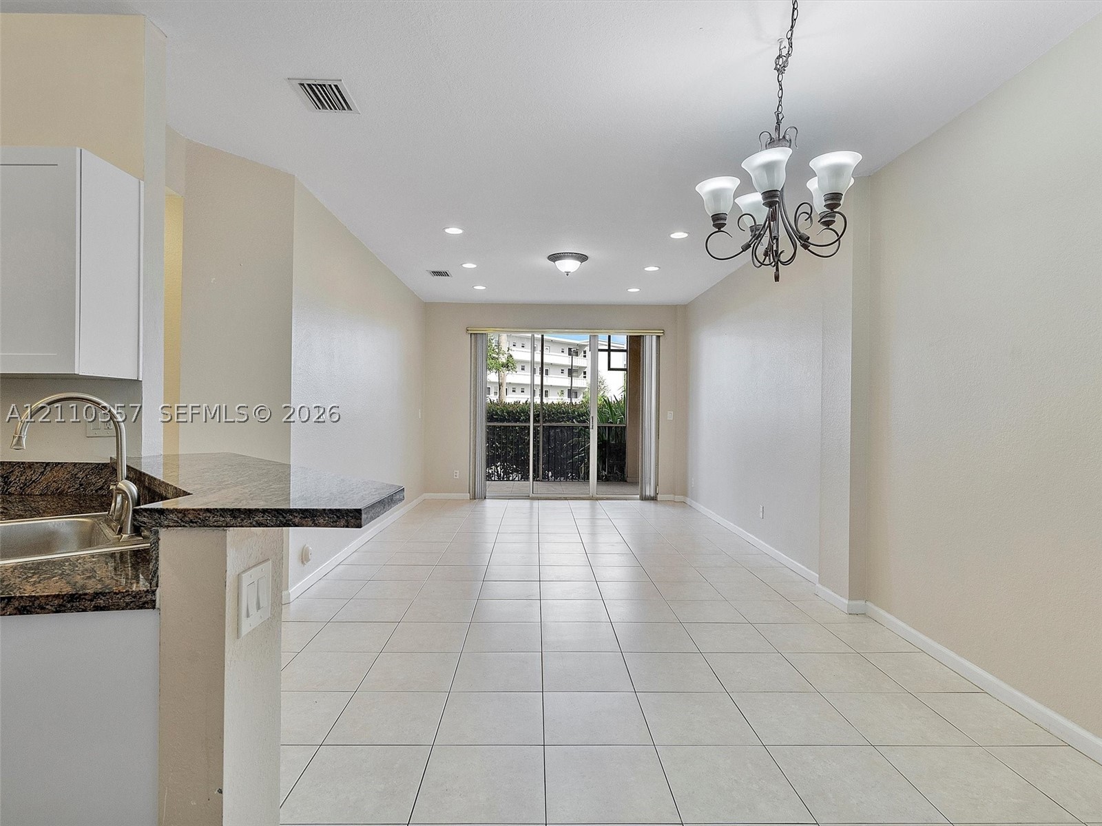 85 Gulfstream Rd #105A, Dania Beach FL 33004
