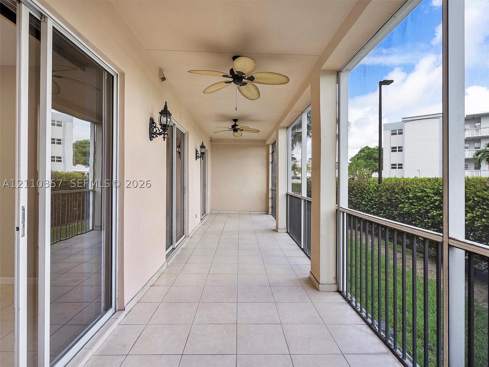 85 Gulfstream Rd #105A, Dania Beach FL 33004