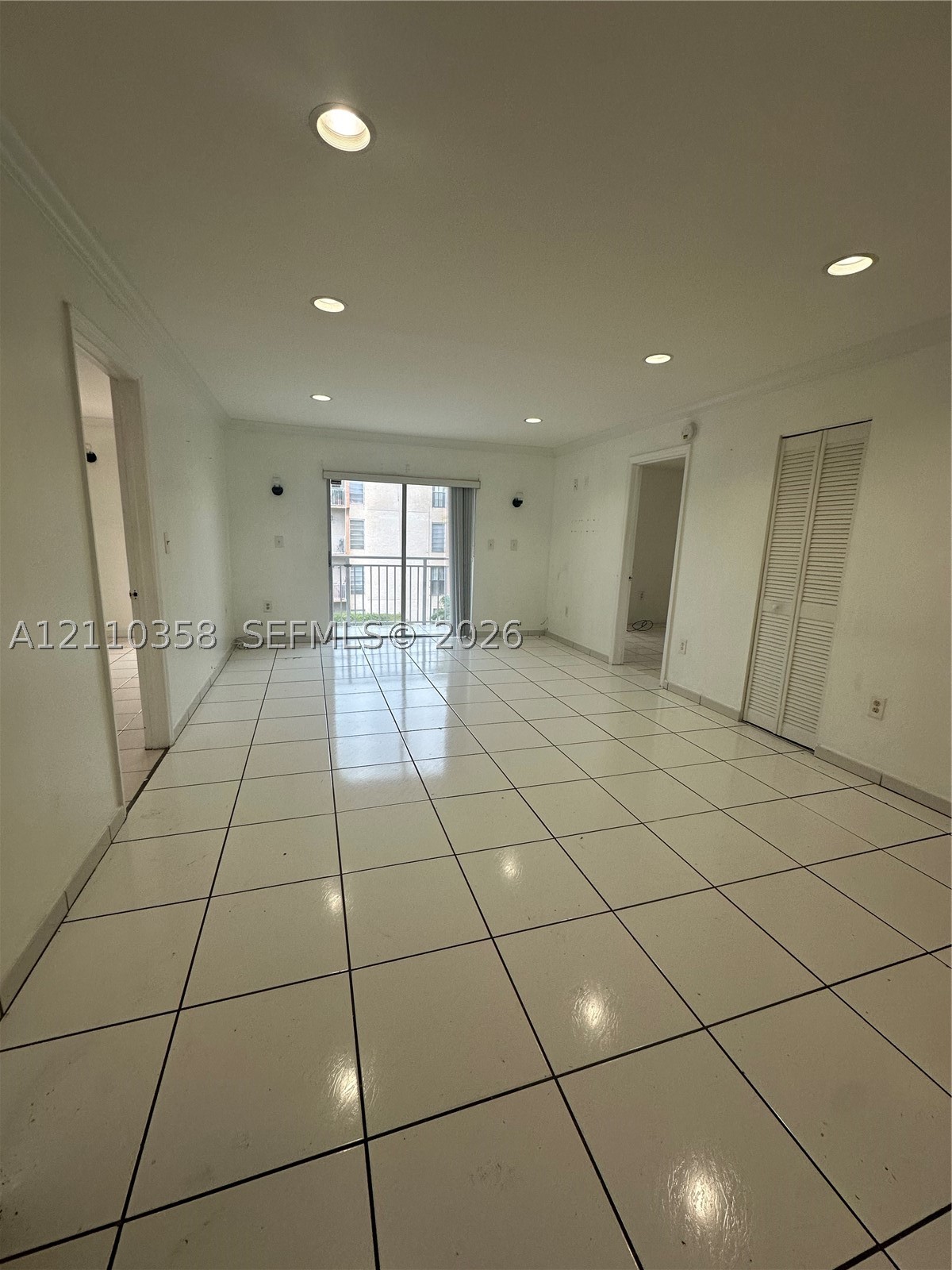 4845 NW 7th St #301-5, Miami FL 33126