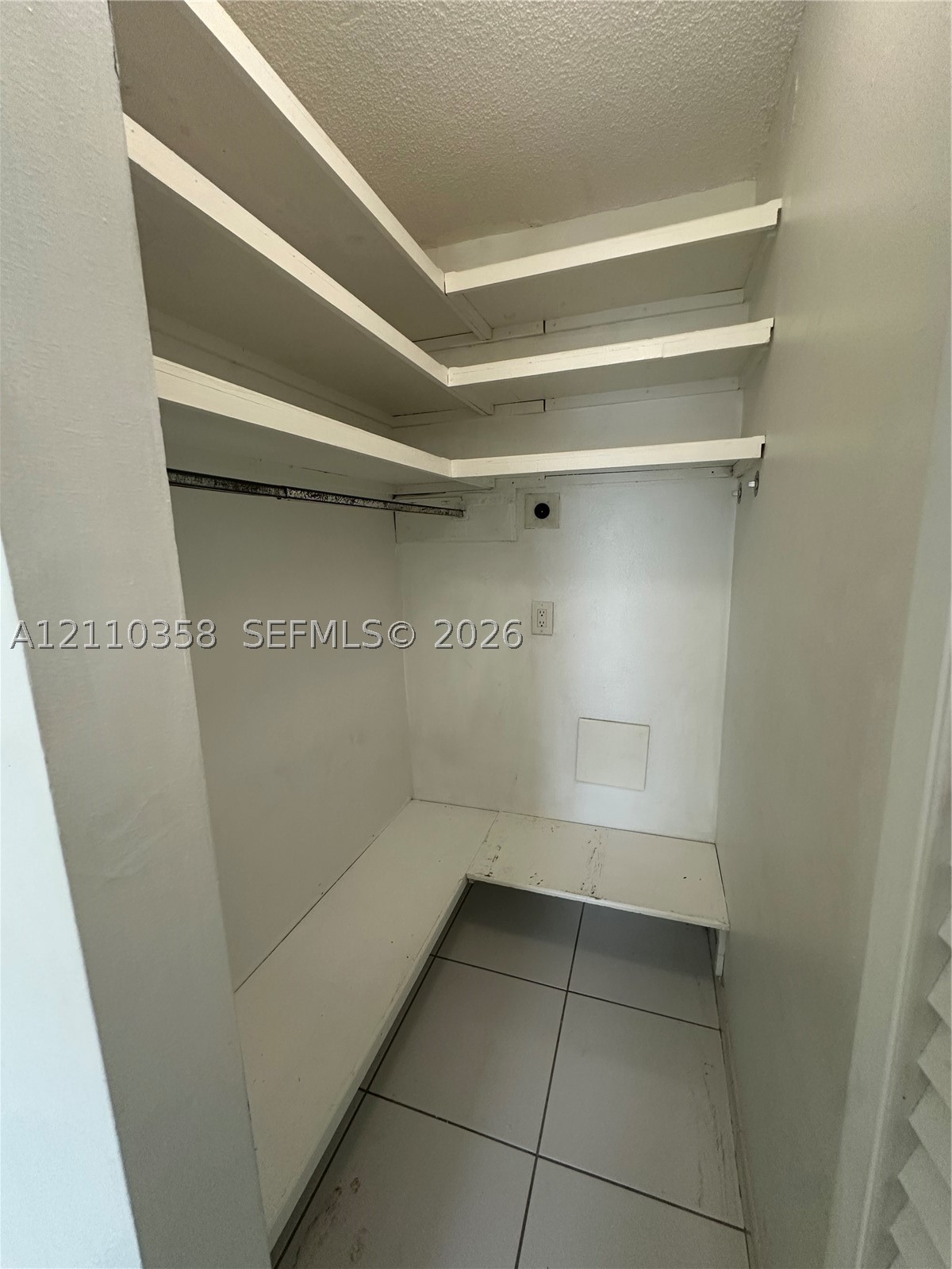 4845 NW 7th St #301-5, Miami FL 33126