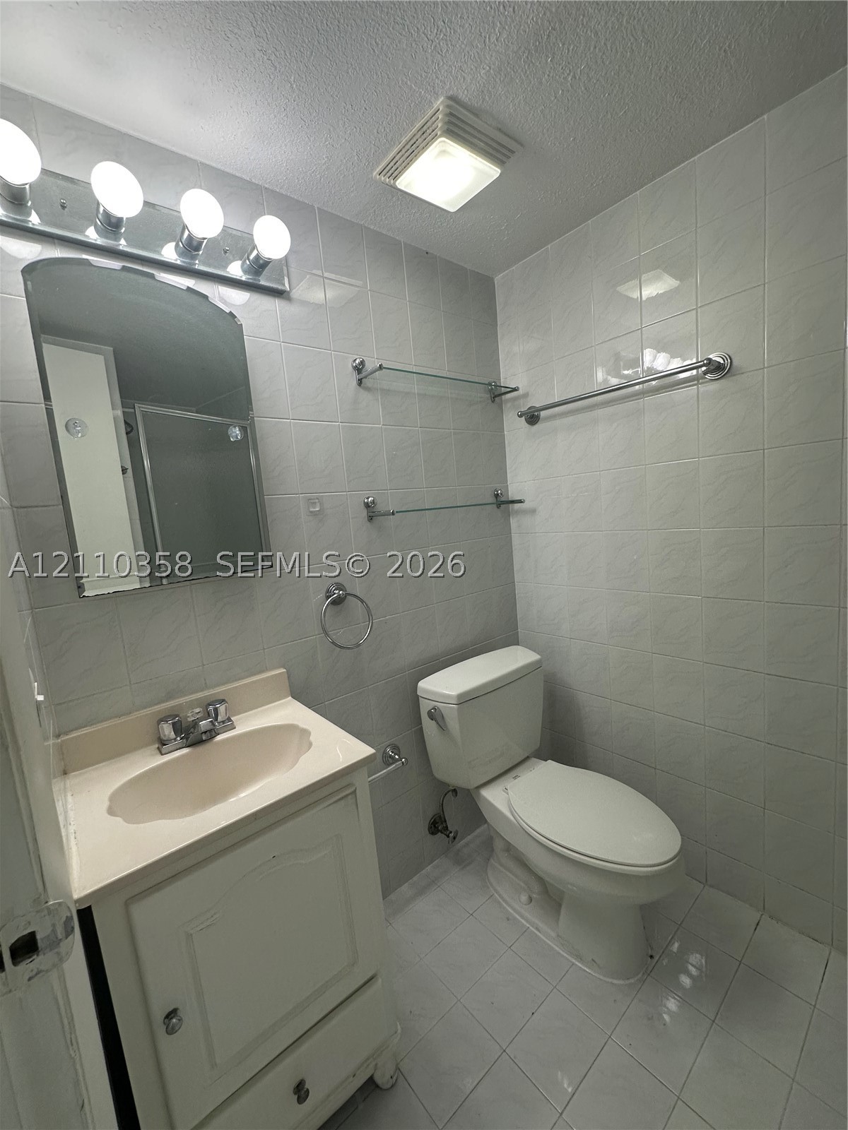 4845 NW 7th St #301-5, Miami FL 33126