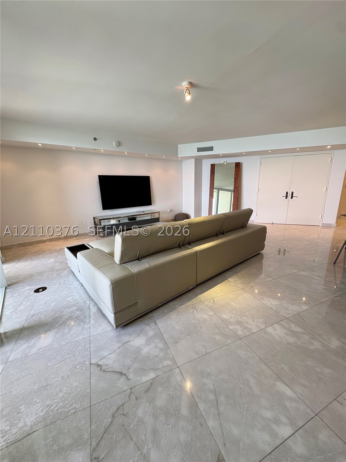 17201 Collins Ave #4004, Sunny Isles Beach FL 33160