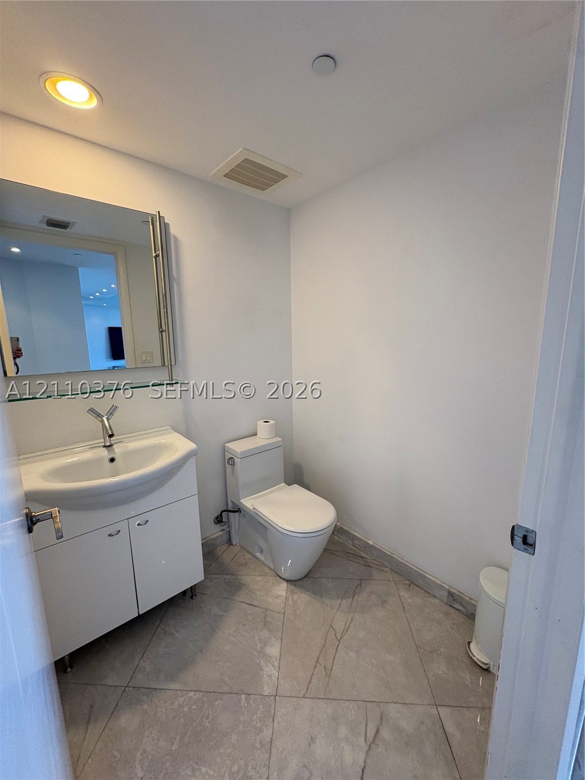 17201 Collins Ave #4004, Sunny Isles Beach FL 33160