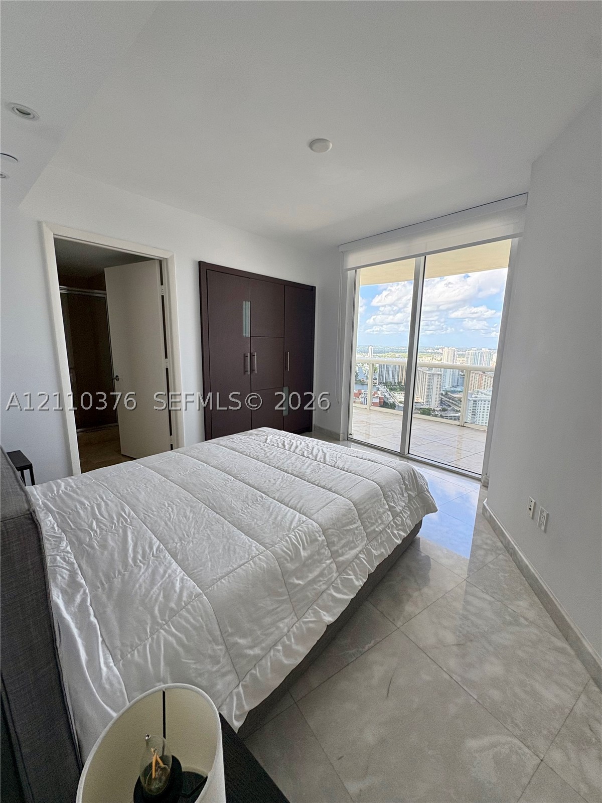 17201 Collins Ave #4004, Sunny Isles Beach FL 33160