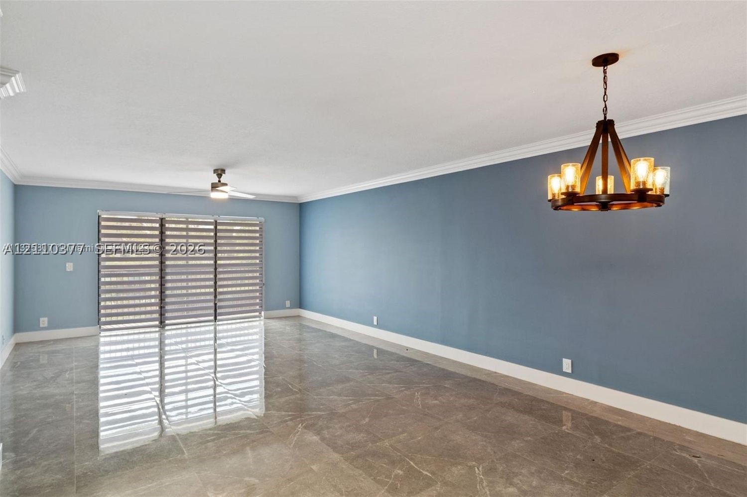 390 Racquet Club Rd #202, Weston FL 33326