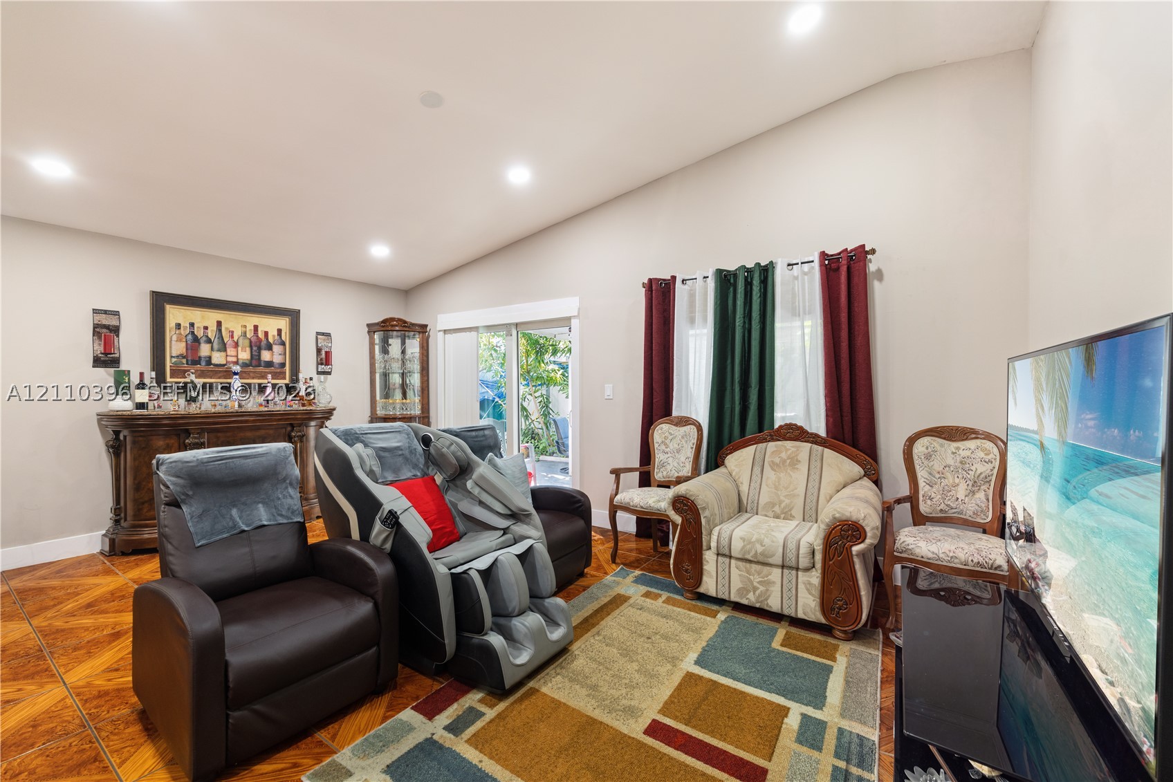 9182 NW 112th Ter, Hialeah Gardens FL 33018