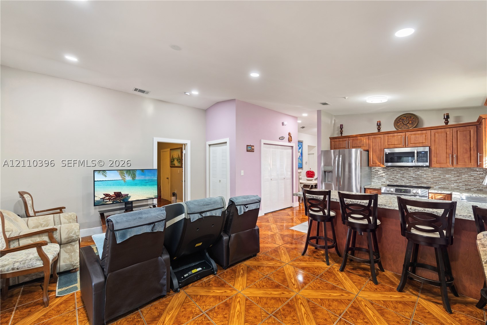 9182 NW 112th Ter, Hialeah Gardens FL 33018
