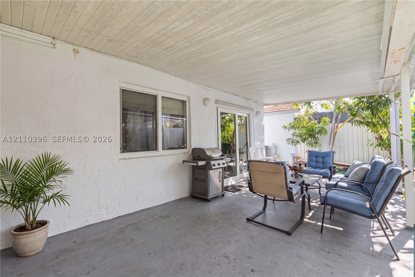 9182 NW 112th Ter, Hialeah Gardens FL 33018