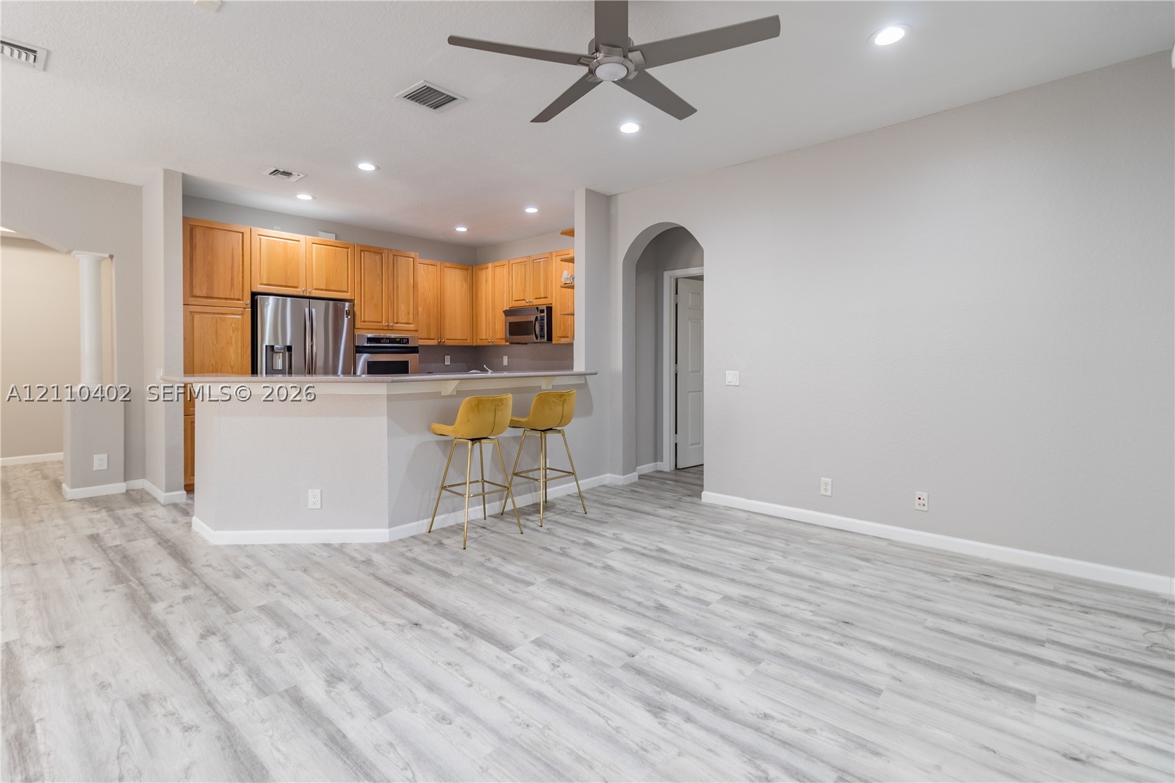 1611 Passion Vine Cir #12-2, Weston FL 33326