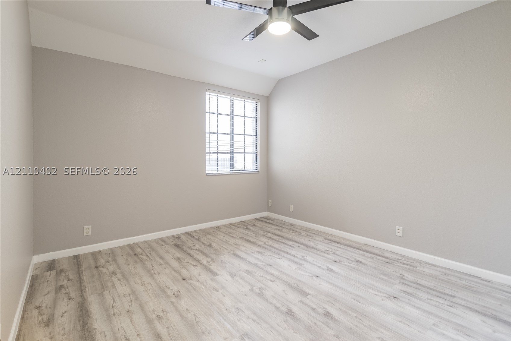 1611 Passion Vine Cir #12-2, Weston FL 33326