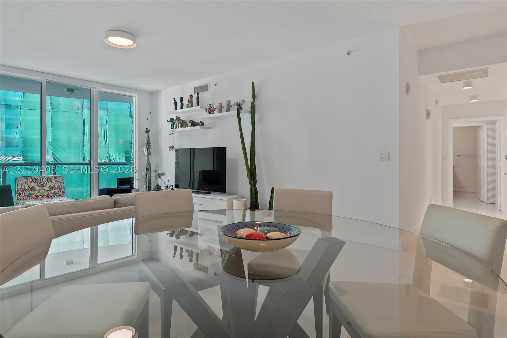 31 SE 5th St #3516, Miami FL 33131