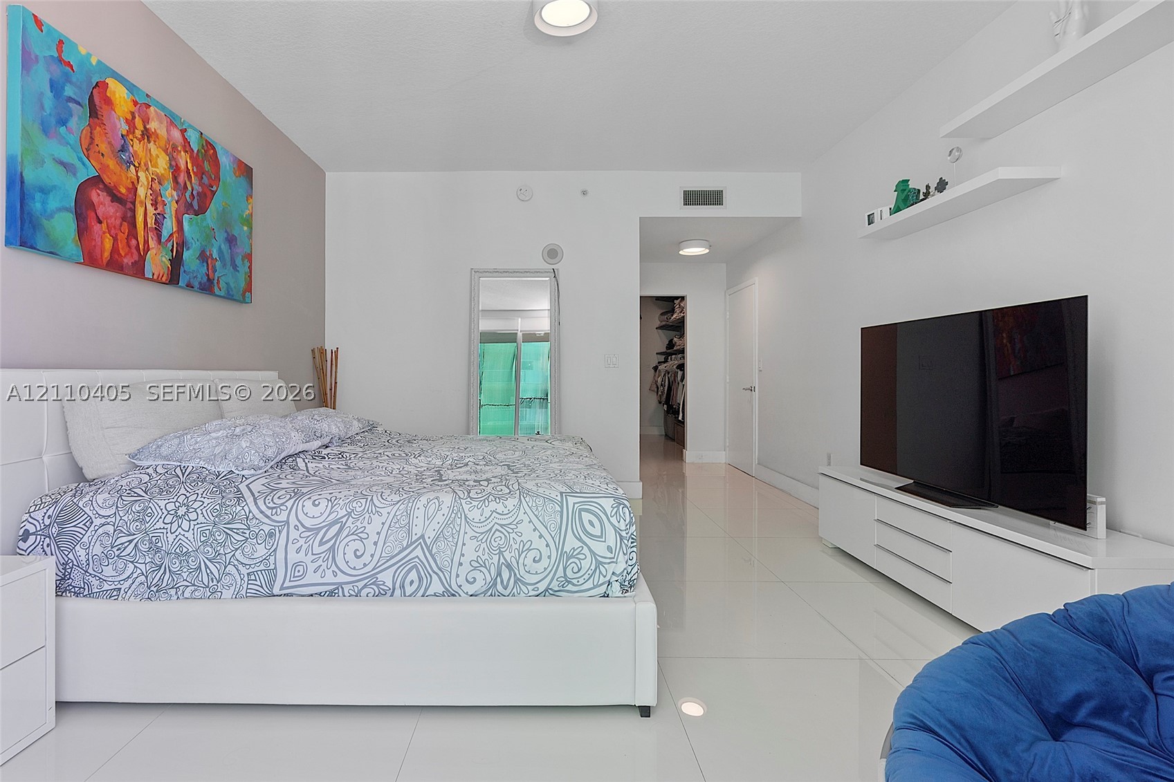 31 SE 5th St #3516, Miami FL 33131