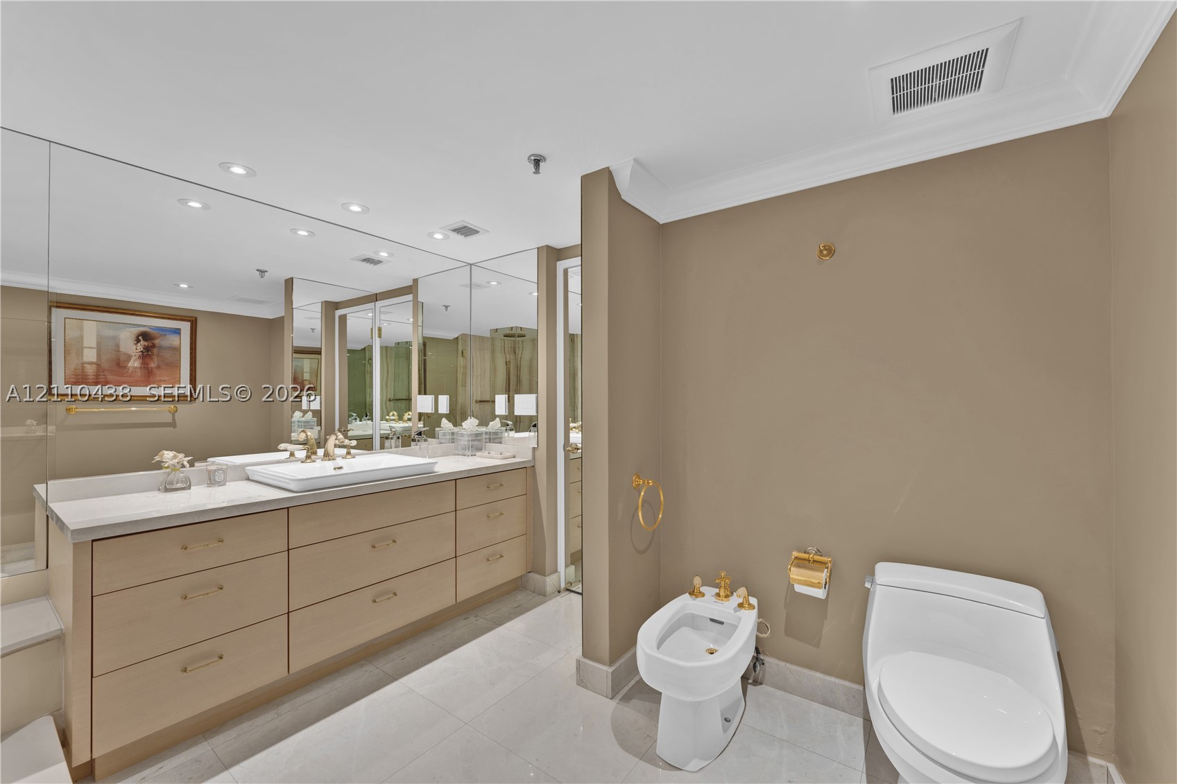 9 Island Ave #2401, Miami Beach FL 33139