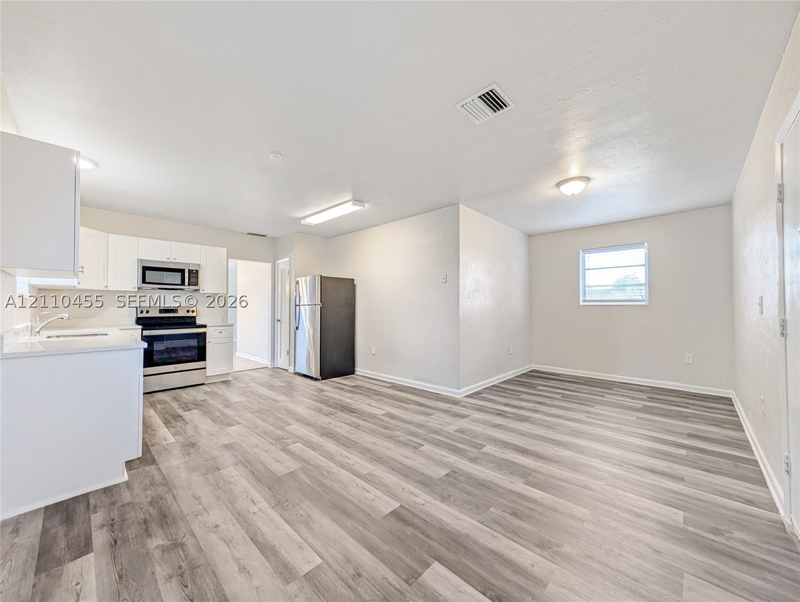 10441 SW 163rd St, Miami FL 33157
