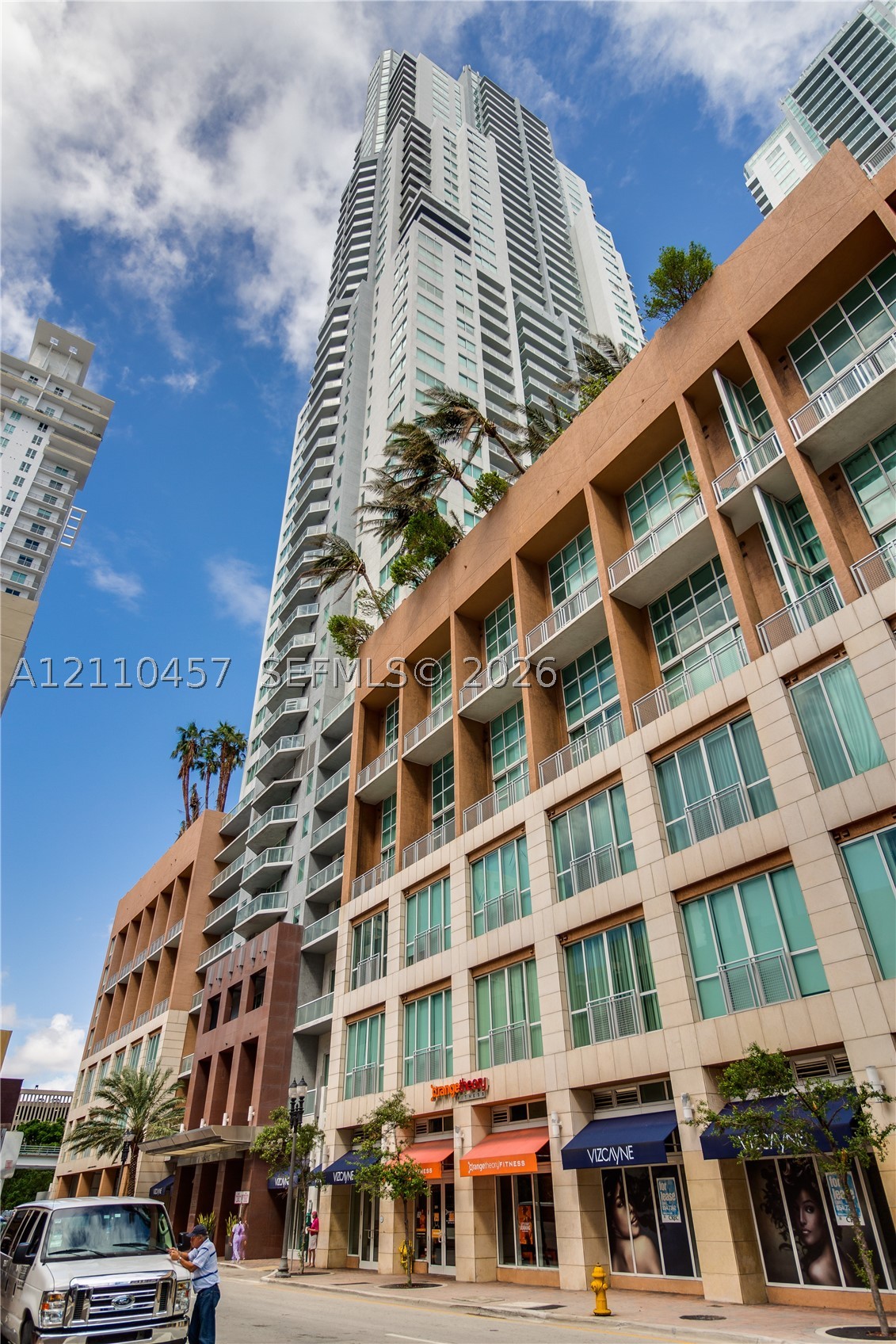253 NE 2nd St #3702, Miami FL 33132