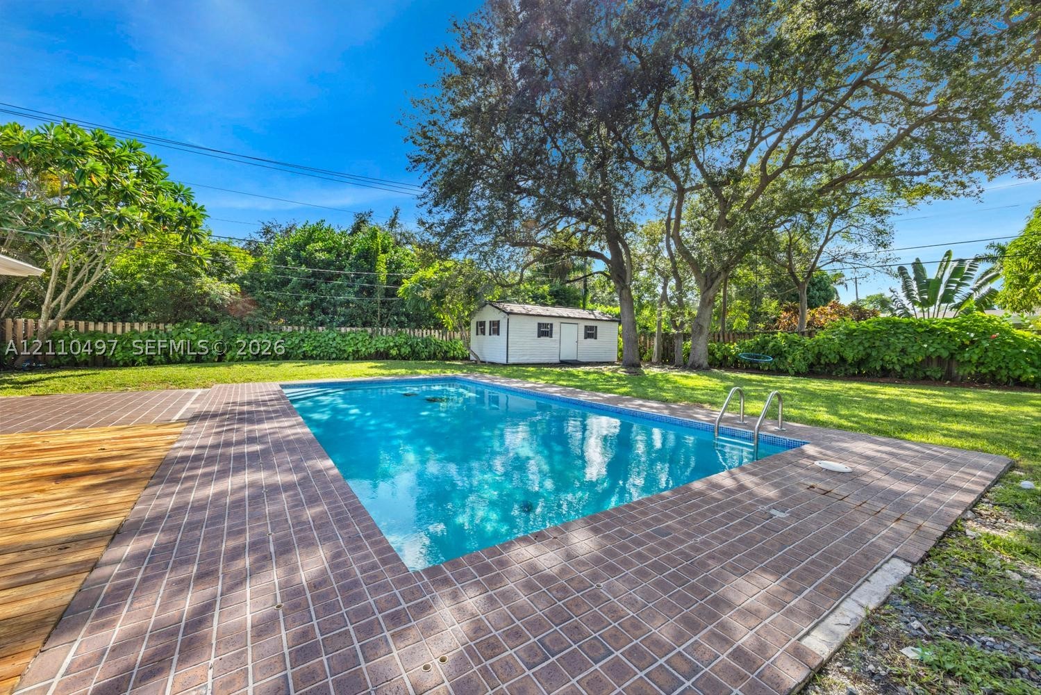 15922 SW 83rd Ct, Palmetto Bay FL 33157