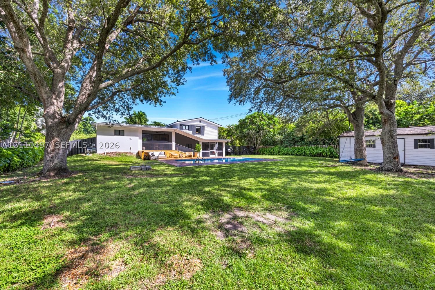 15922 SW 83rd Ct, Palmetto Bay FL 33157