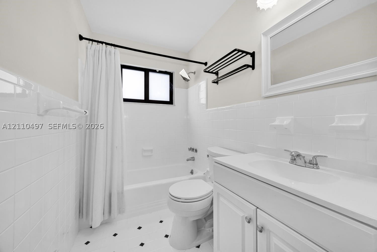 15922 SW 83rd Ct, Palmetto Bay FL 33157