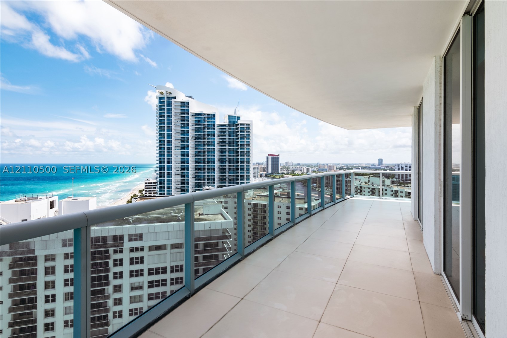 2711 S Ocean Dr #2205, Hollywood FL 33019