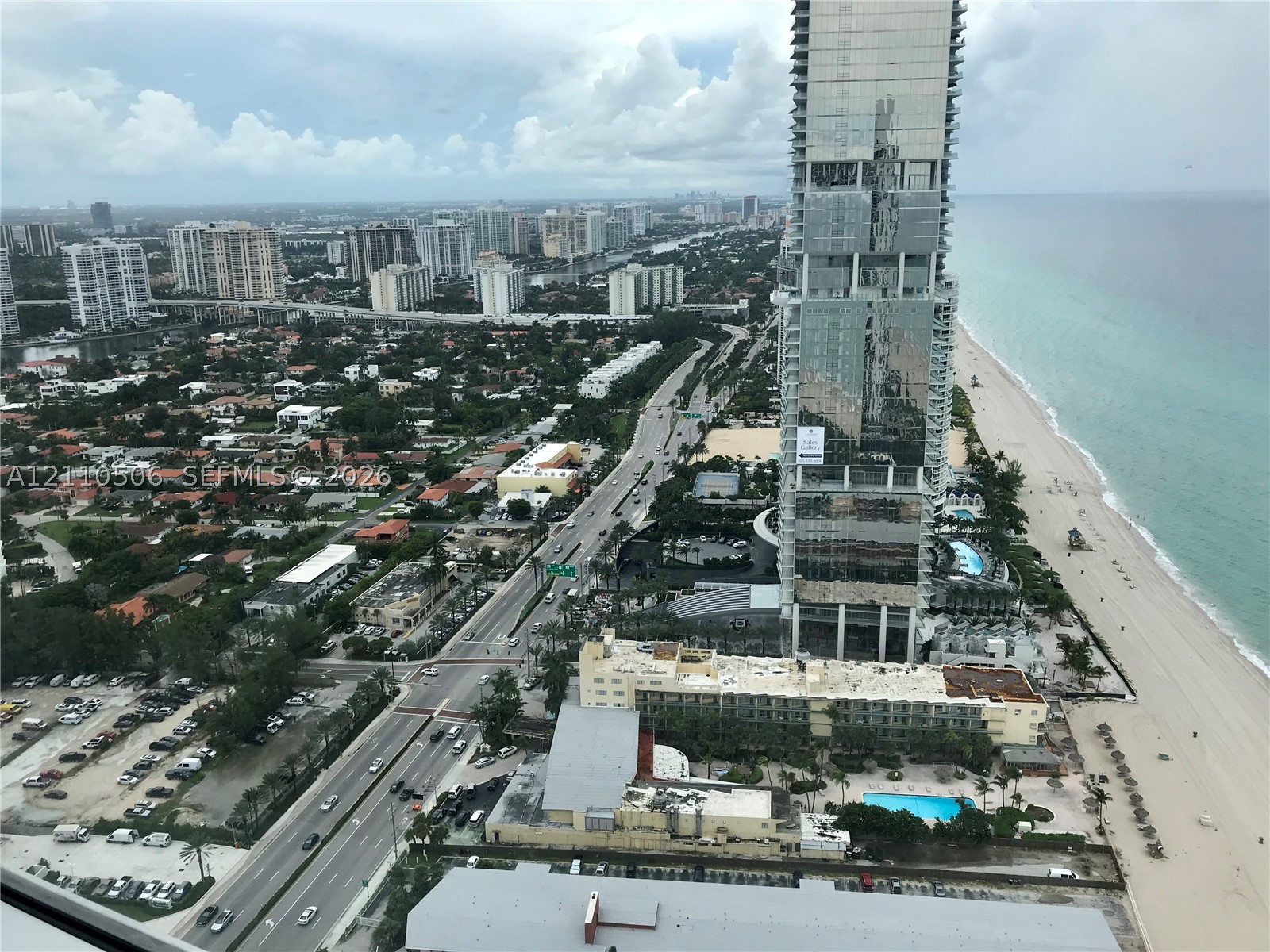 18201 Collins Ave #5104, Sunny Isles Beach FL 33160