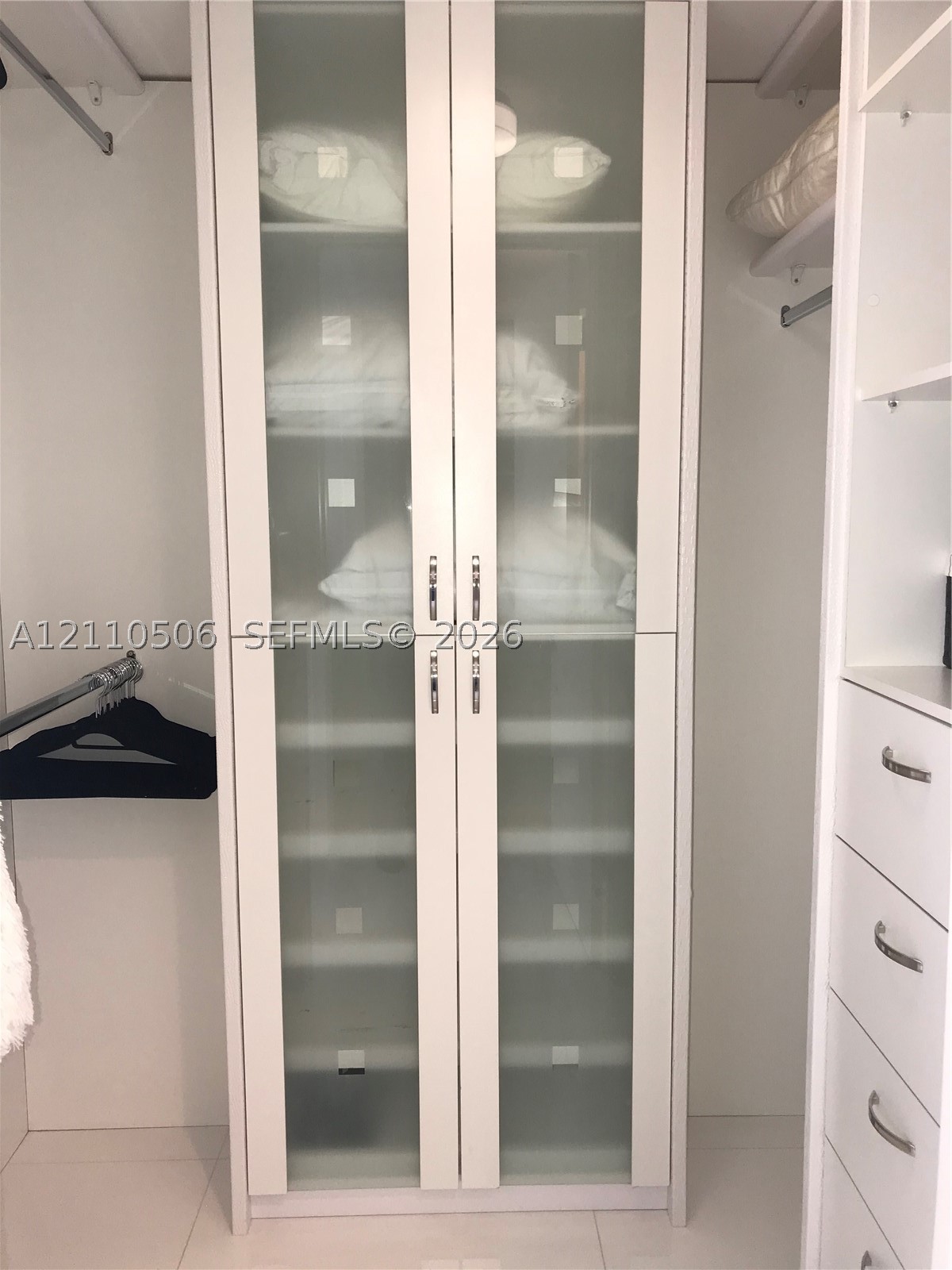 18201 Collins Ave #5104, Sunny Isles Beach FL 33160