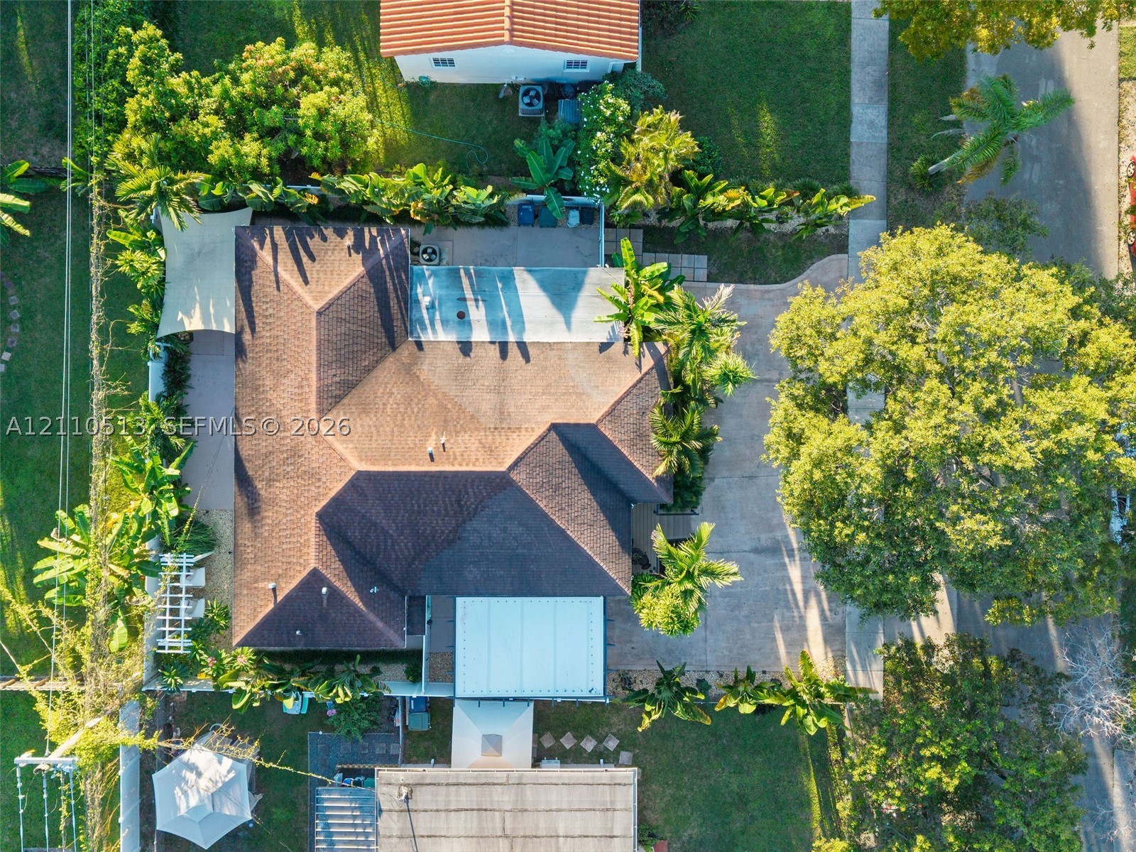 6520 SW 16th Ter, West Miami FL 33155