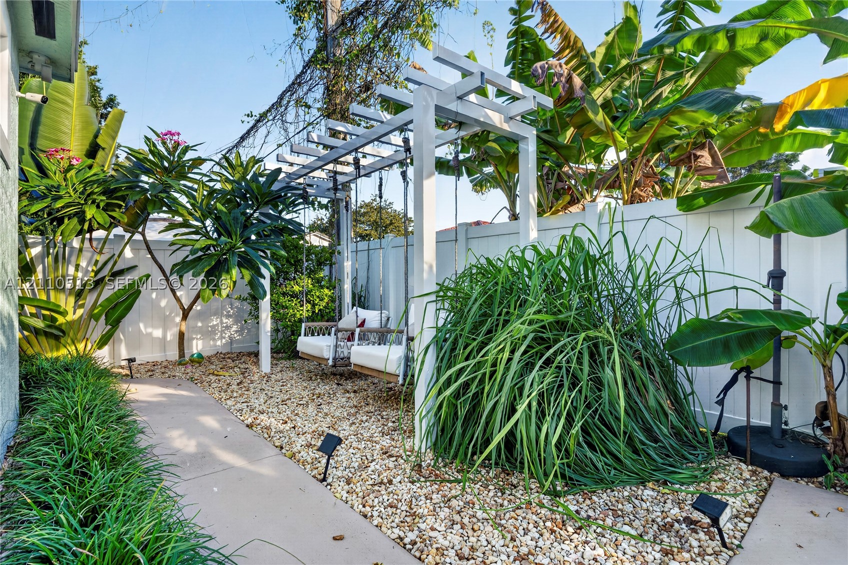 6520 SW 16th Ter, West Miami FL 33155