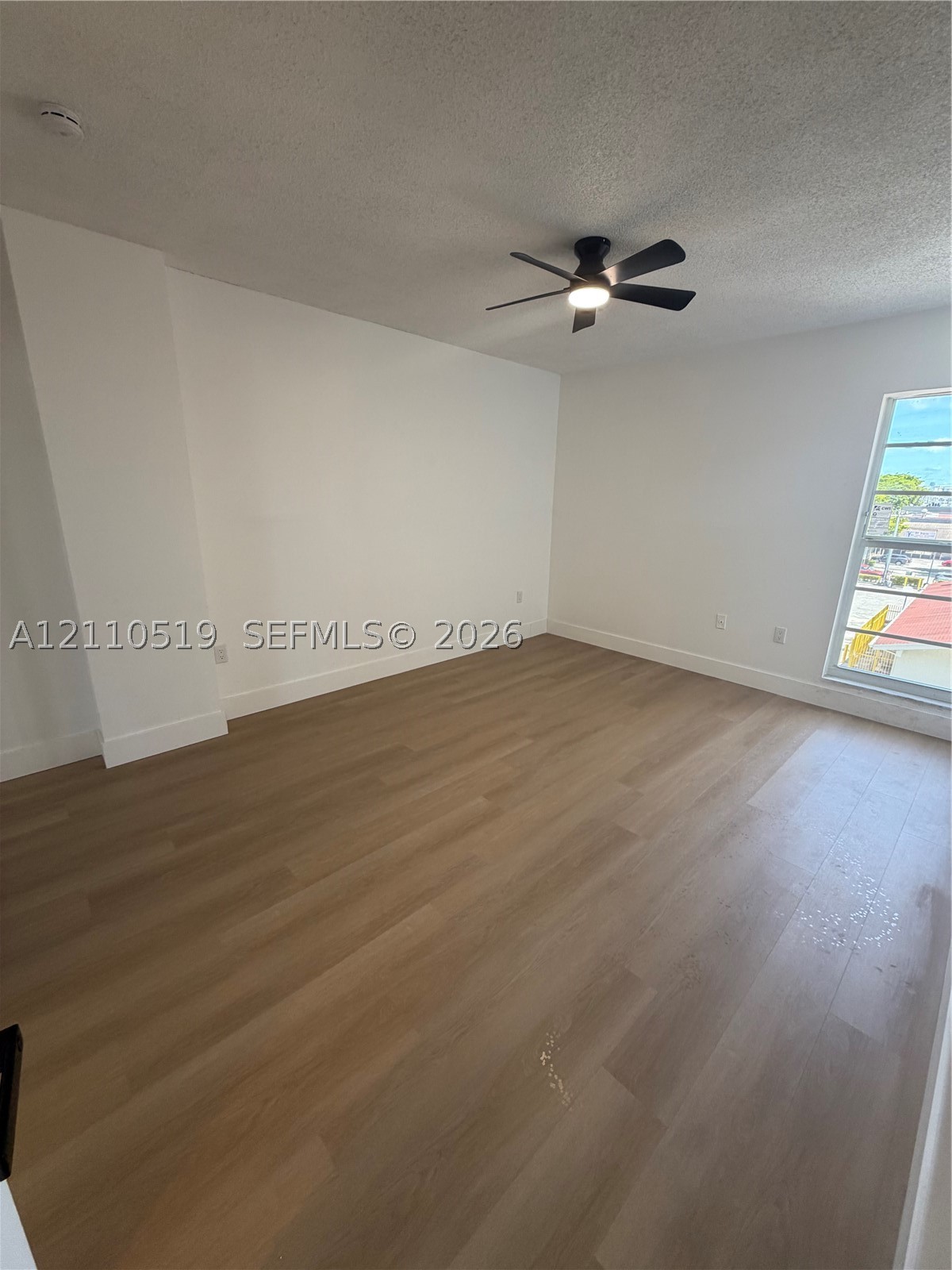 4713 NW 7th St #409-1, Miami FL 33126