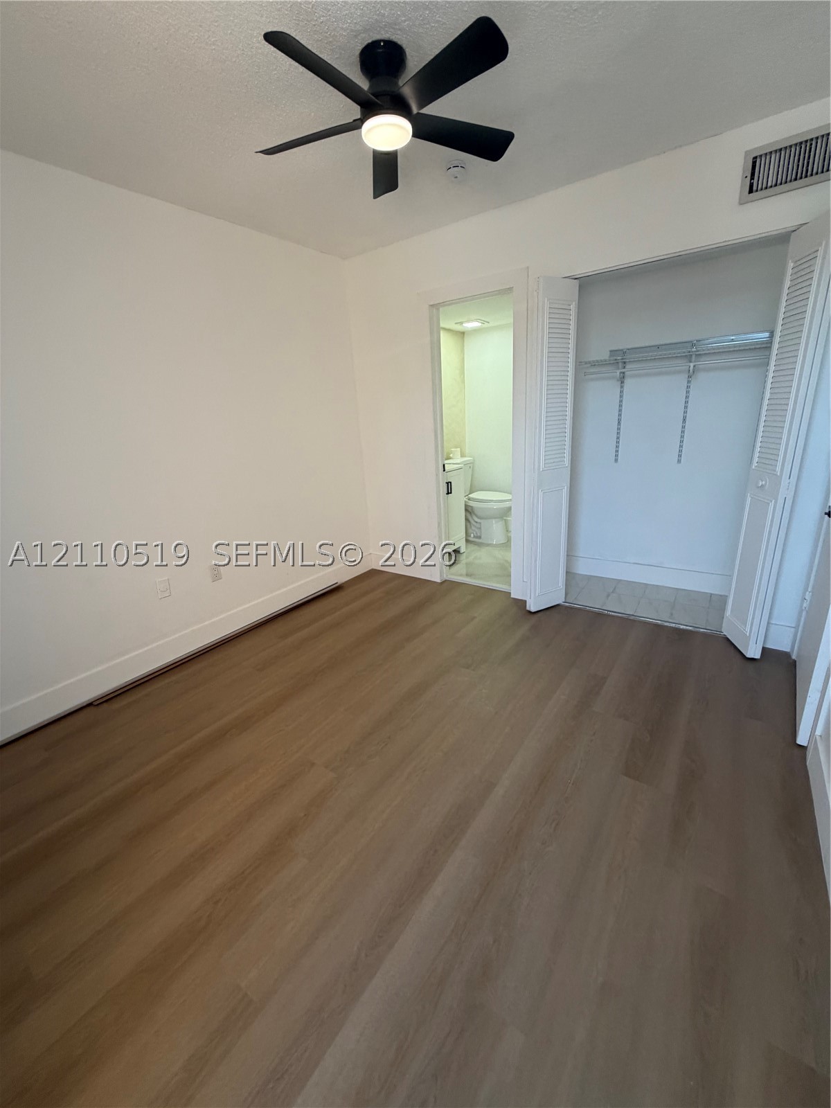 4713 NW 7th St #409-1, Miami FL 33126