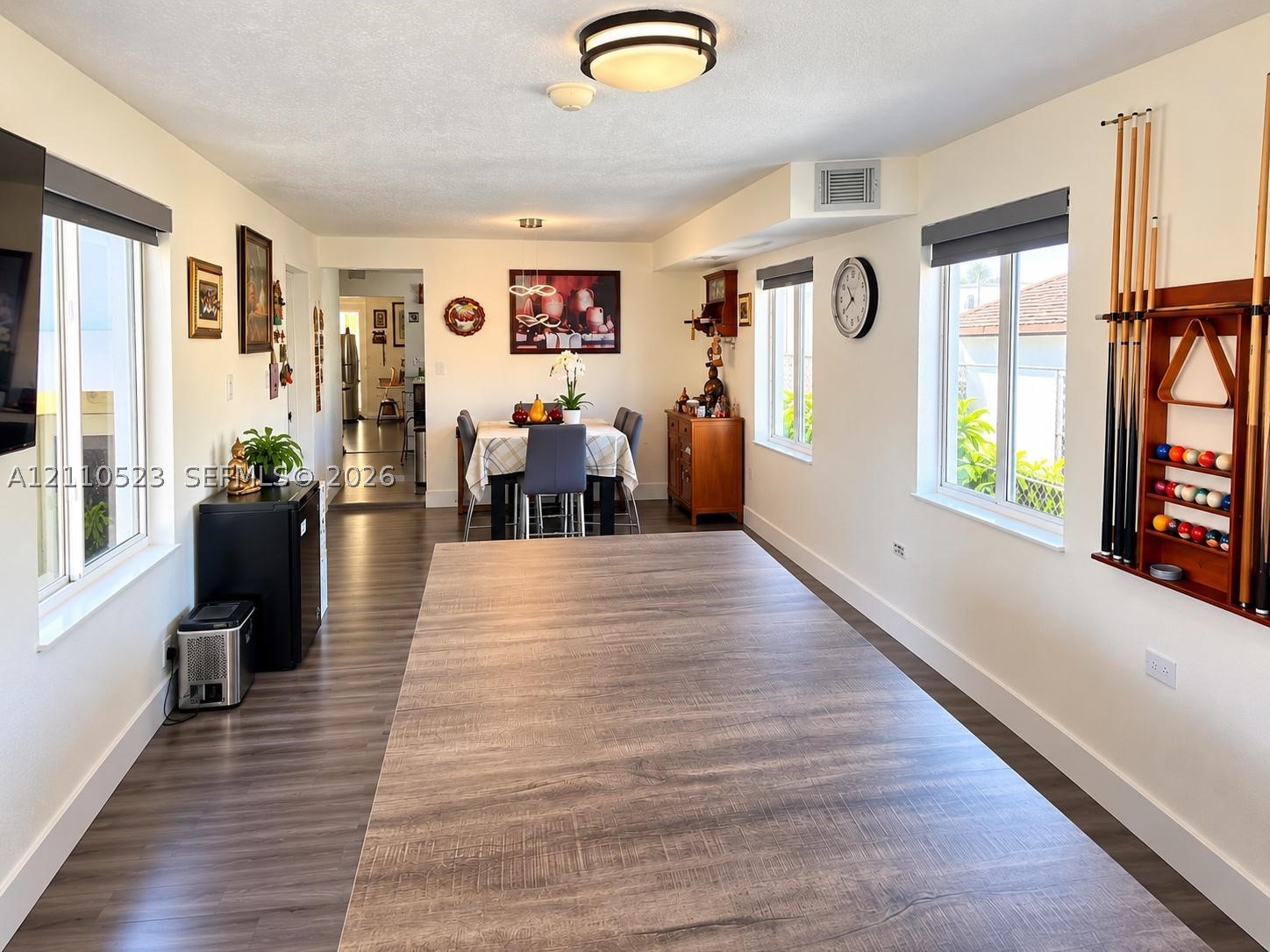 1971 NW 36th Ave, Miami FL 33125