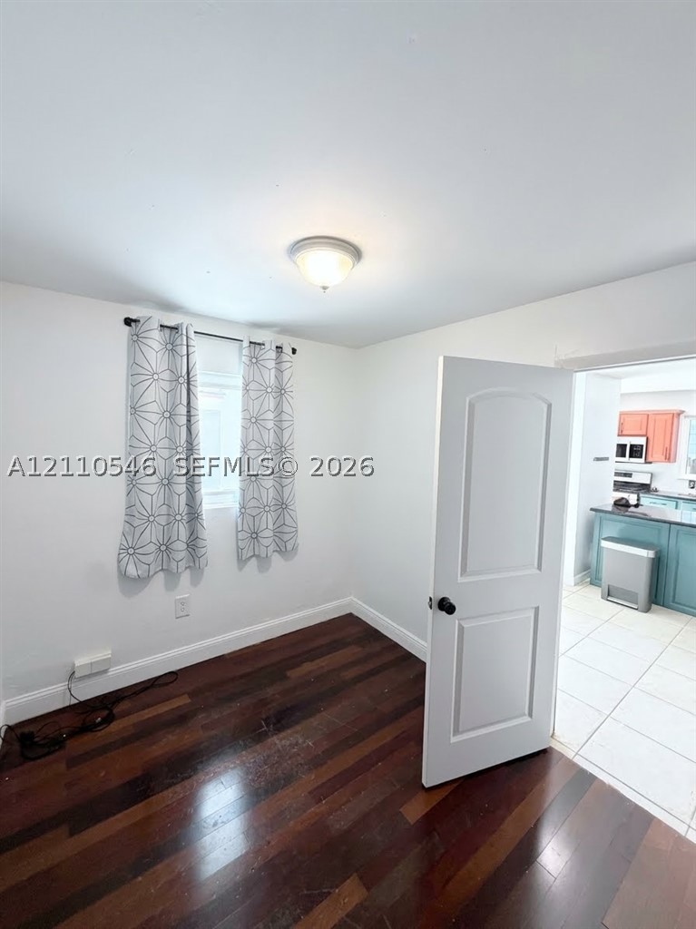 150 NW 44th St #0, Miami FL 33127