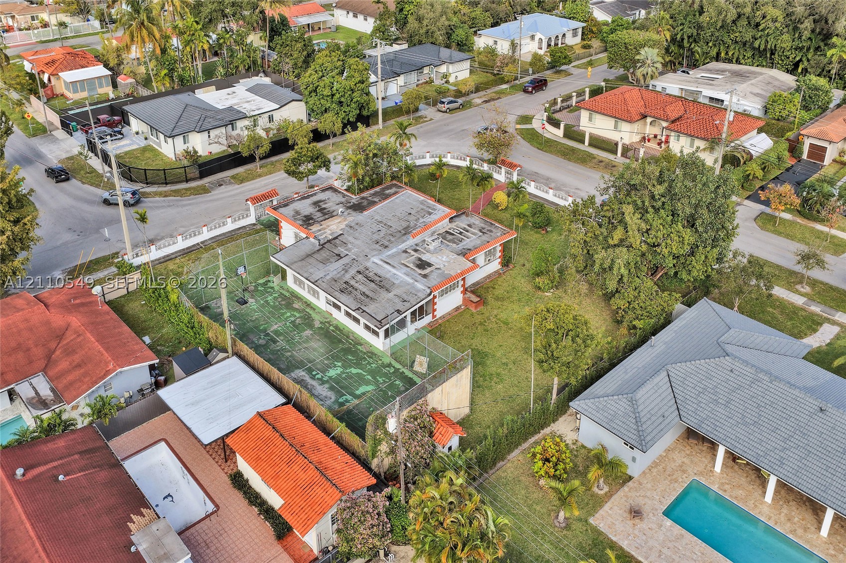 500 SW 39th Ct, Miami FL 33134