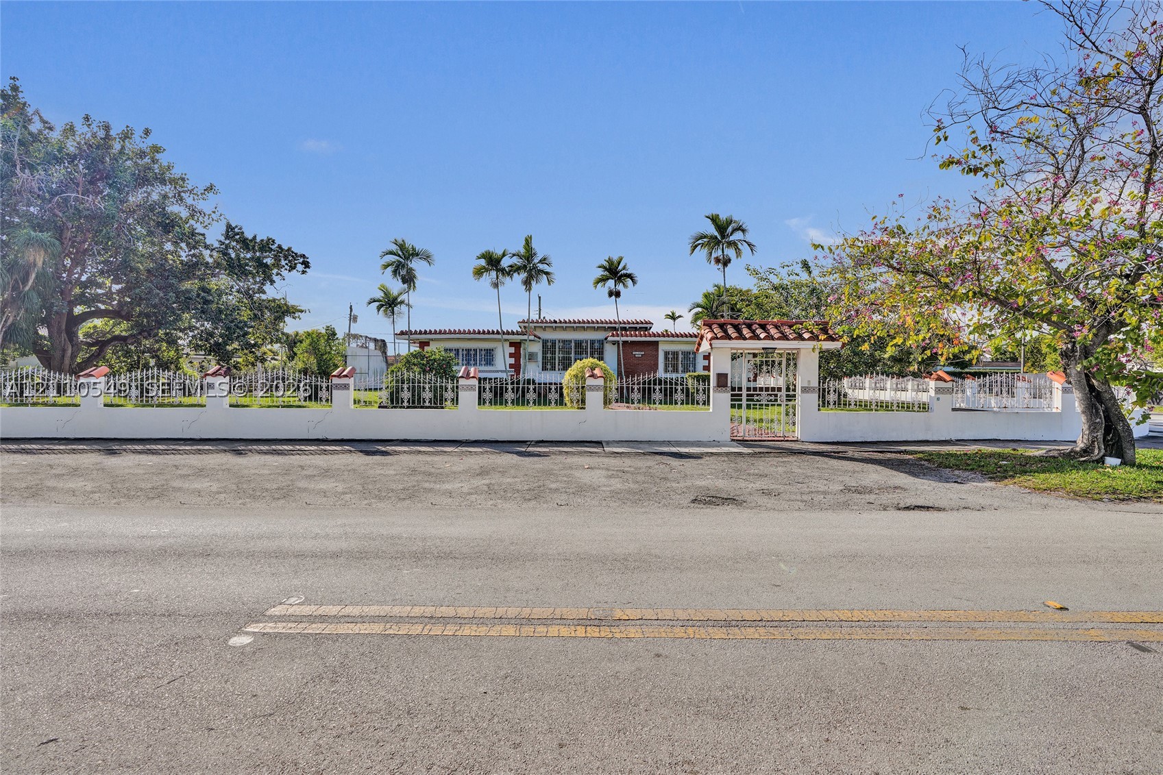 500 SW 39th Ct, Miami FL 33134
