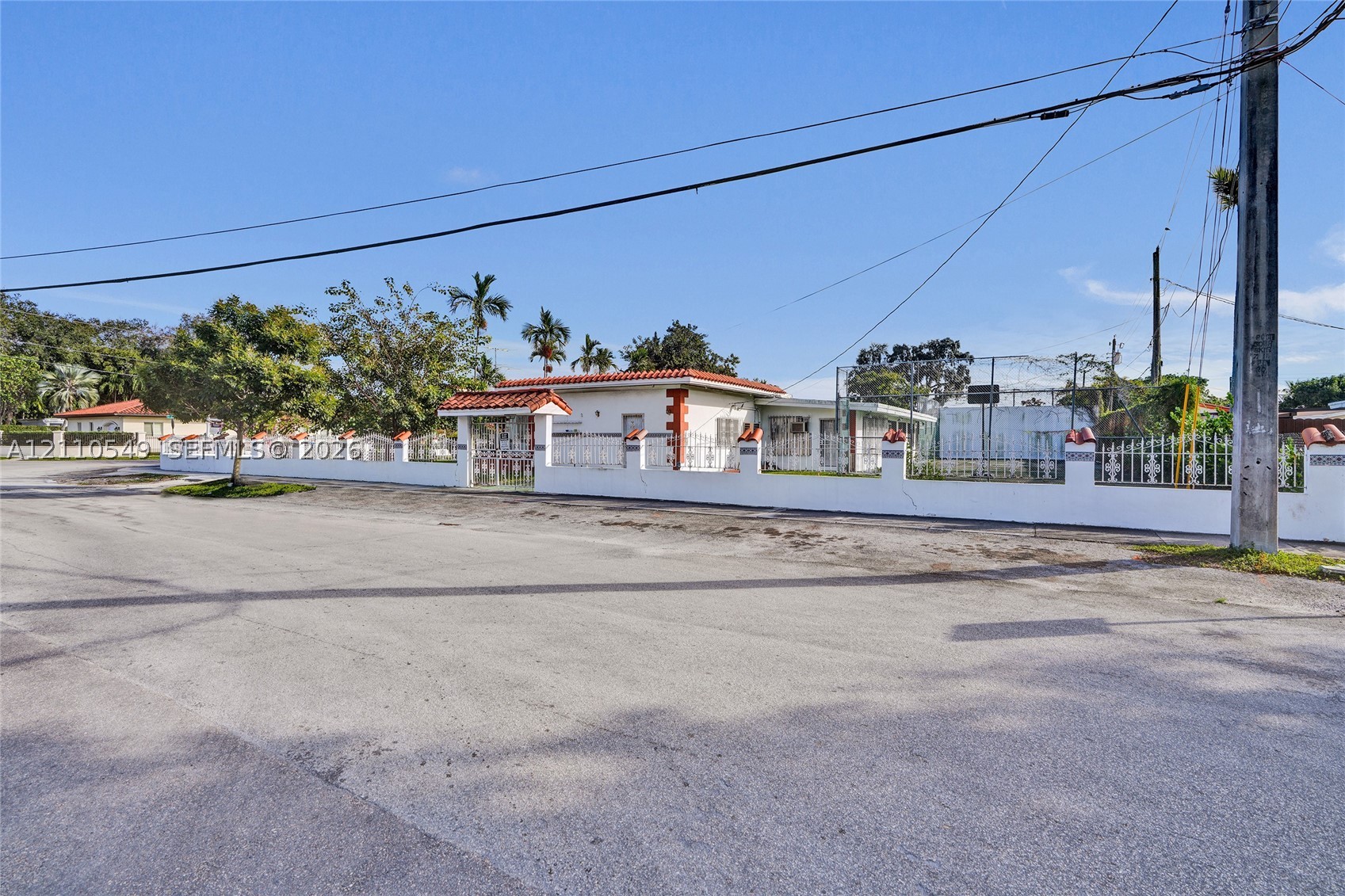 500 SW 39th Ct, Miami FL 33134
