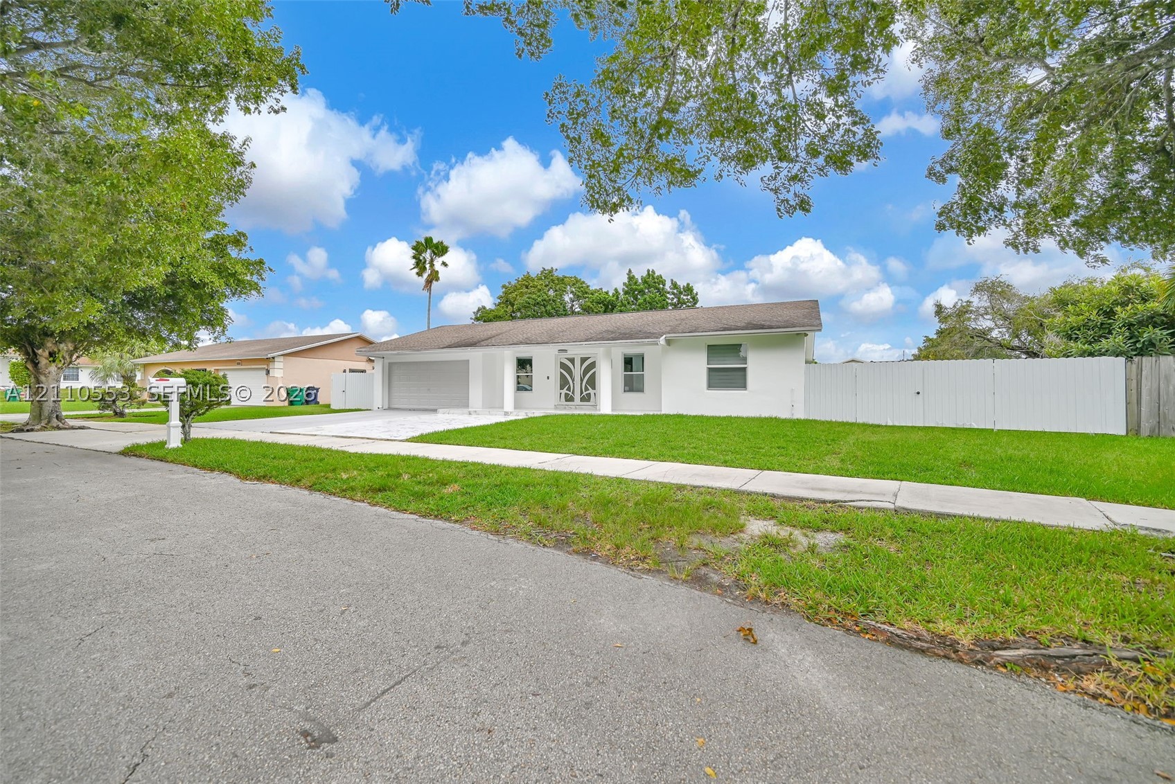 16611 SW 108th Ct, Miami FL 33157
