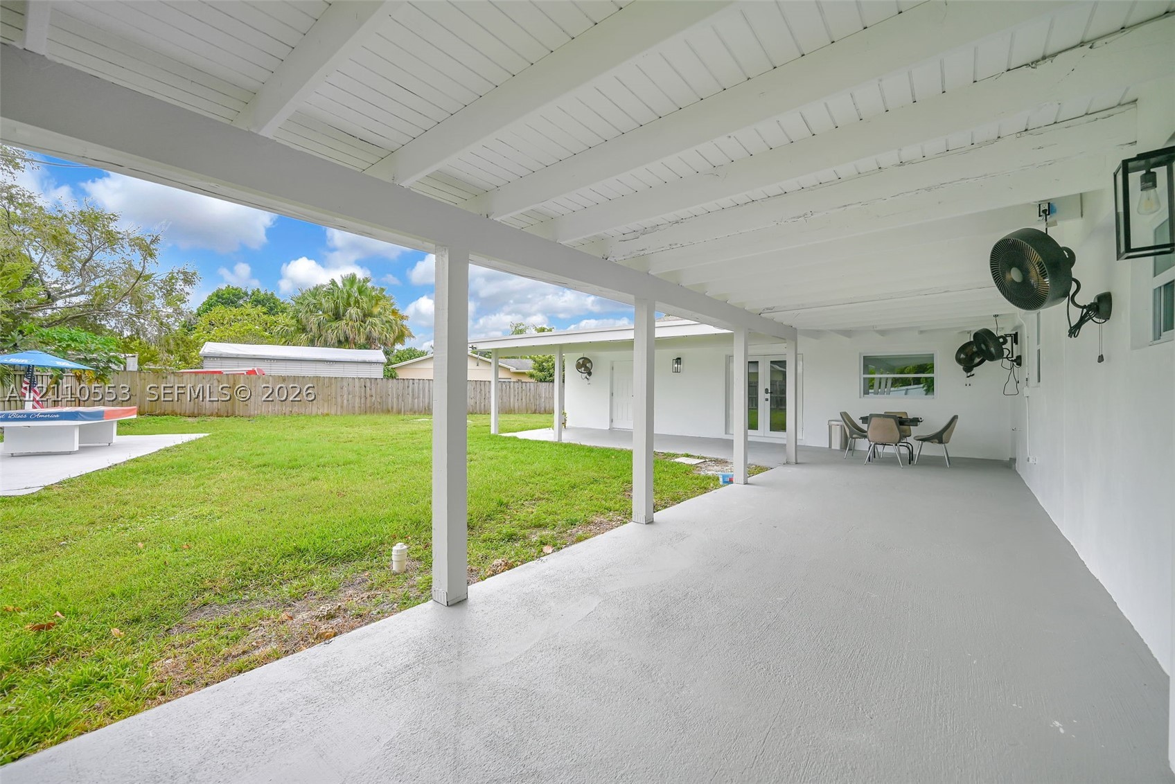 16611 SW 108th Ct, Miami FL 33157