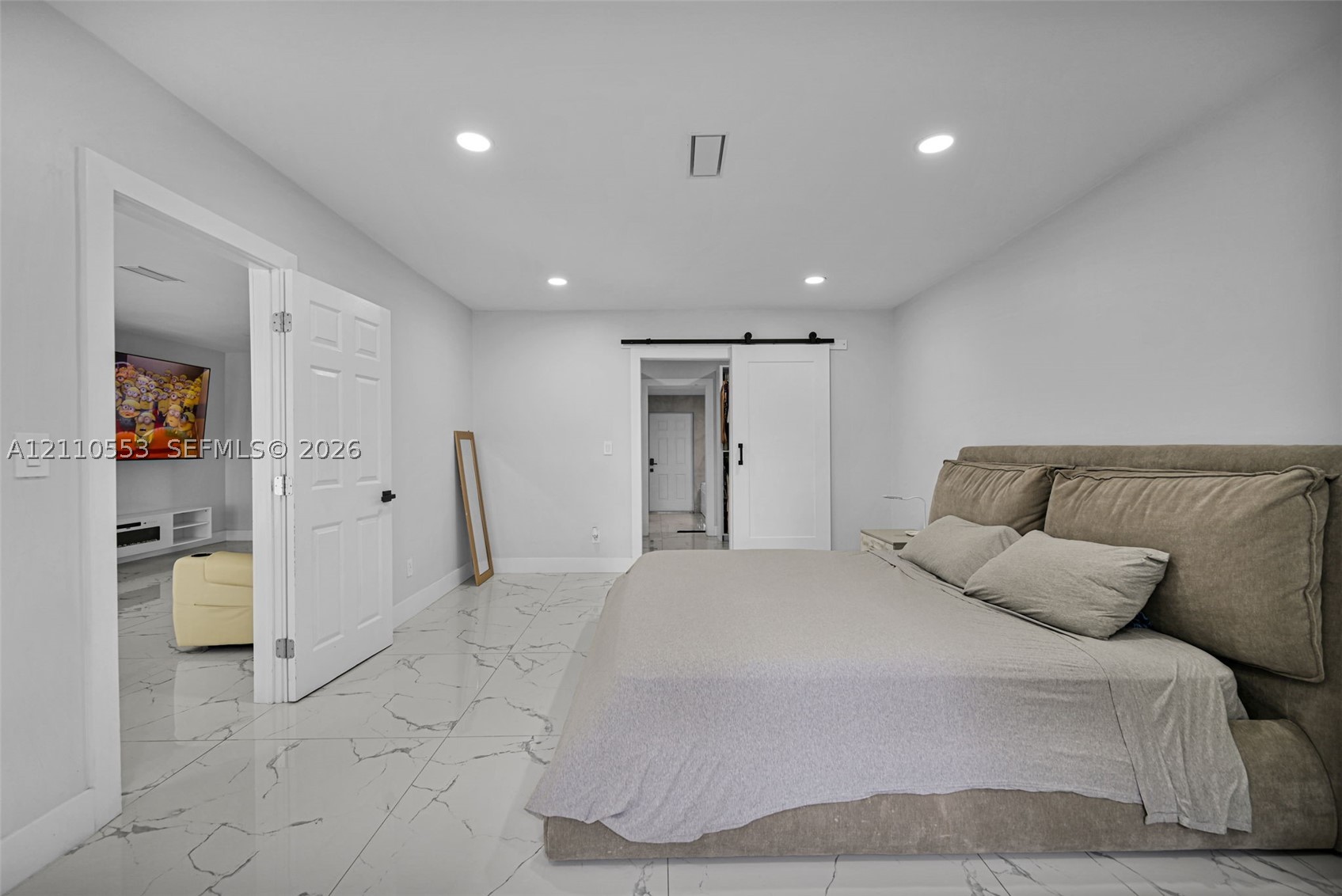 16611 SW 108th Ct, Miami FL 33157