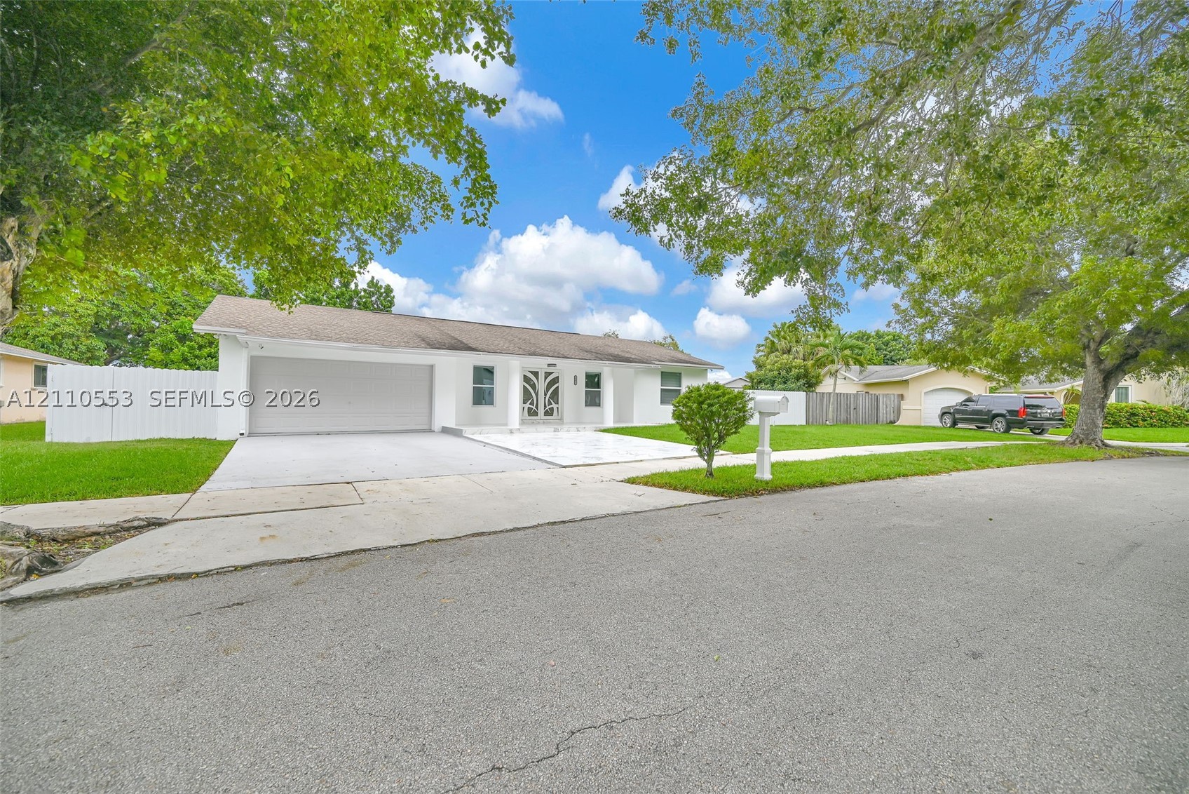 16611 SW 108th Ct, Miami FL 33157