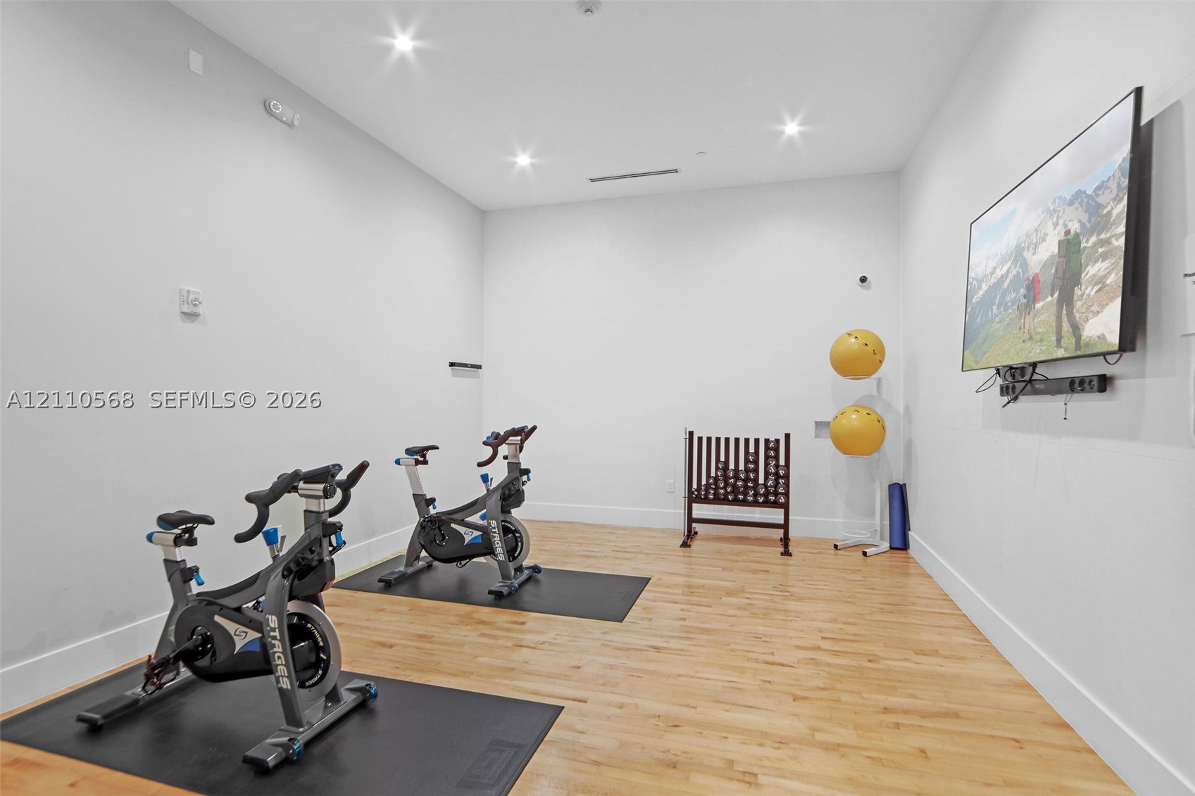 801 Brickell Key Blvd #2006, Miami FL 33131