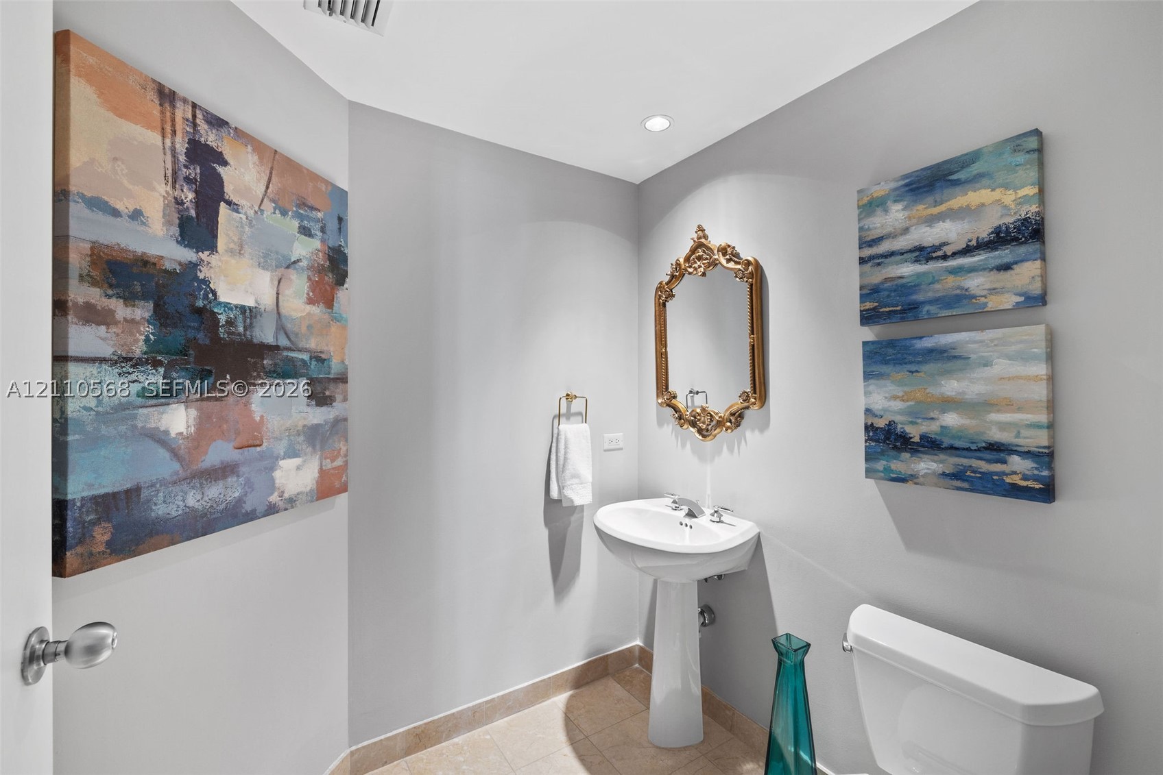 801 Brickell Key Blvd #2006, Miami FL 33131