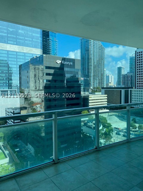 950 Brickell Bay Dr #1500, Miami FL 33131