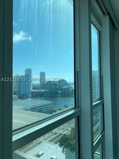 950 Brickell Bay Dr #1500, Miami FL 33131